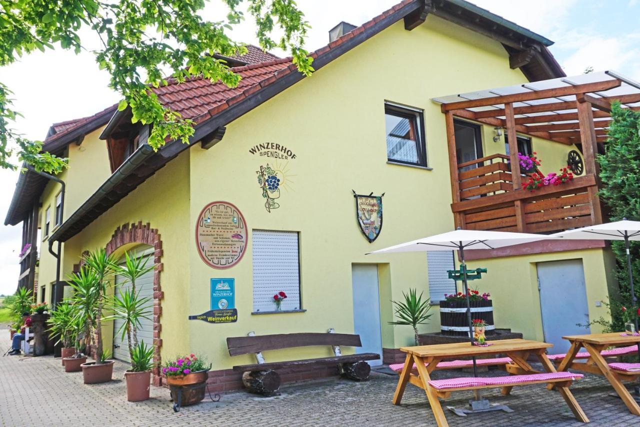Pensjonat Winzerhof Spengler Kulsheim Zewnętrze zdjęcie